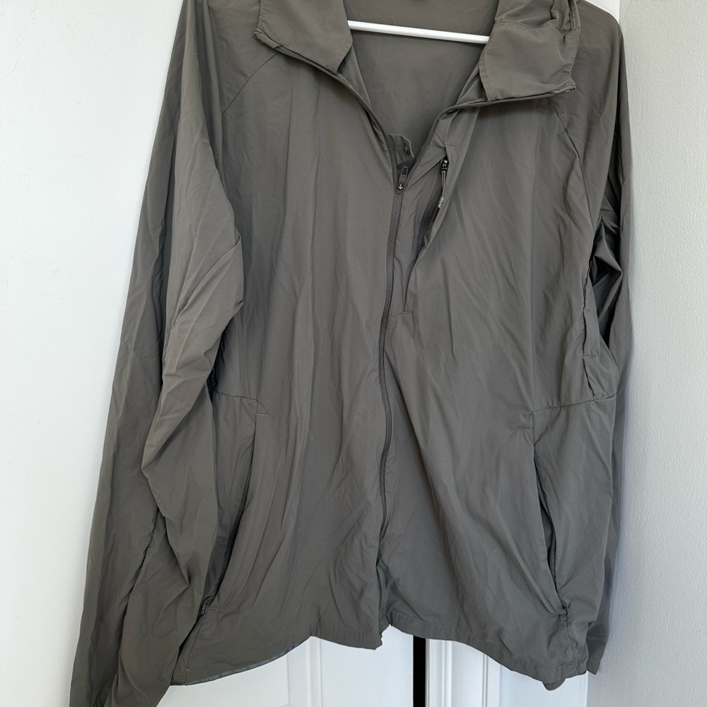 lululemon athletica Gray Lightweight Shirt Jacket